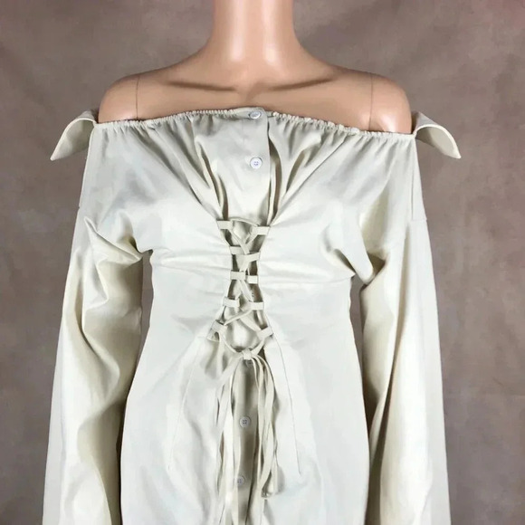 Off-the shoulder Lace Up Mini Dress NWT Size 8/10 - Picture 3 of 7